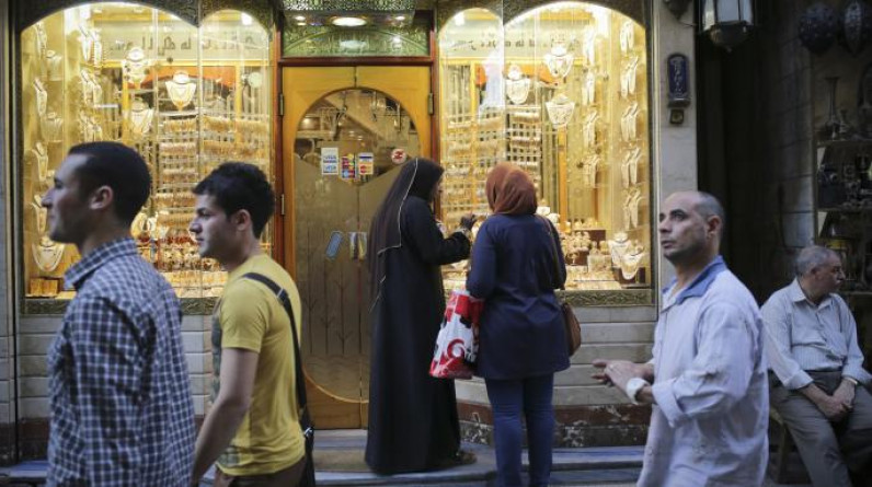 ركود أسواق الذهب في مصر يختبر قدرة التجار على الصمود